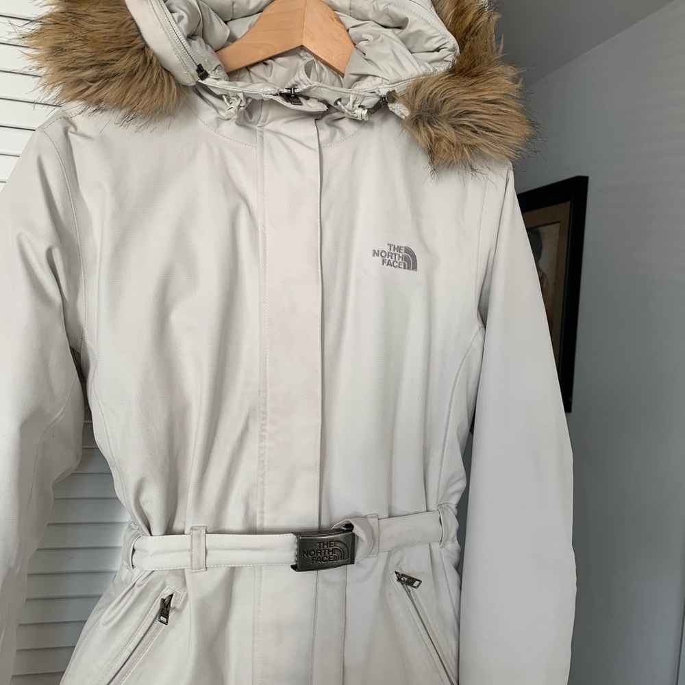Women’s down Northface Parka